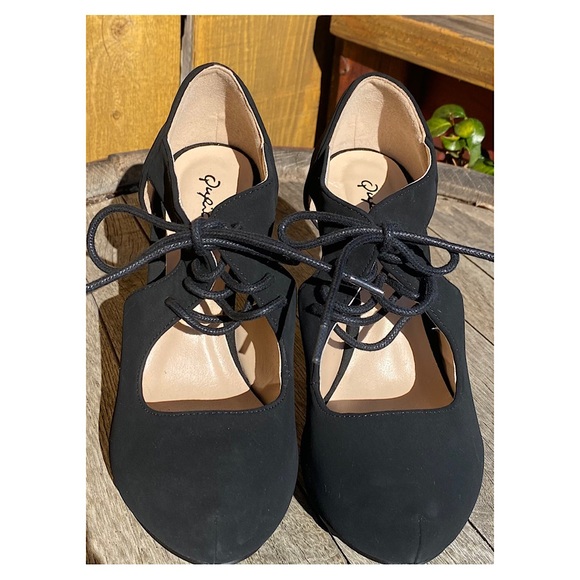 NWOB Sz 7 to 7.5 Qupid black suede tie up heels. Purchased from ModCloth. - Picture 2 of 6
